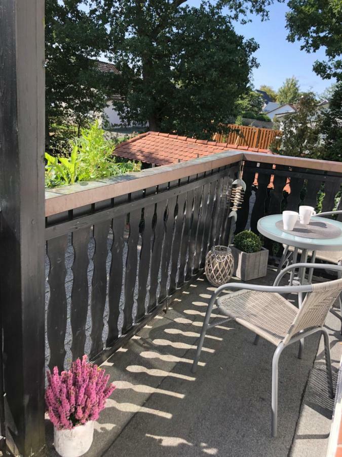 Noord Huus Ferienapartment クックスハーフェン エクステリア 写真